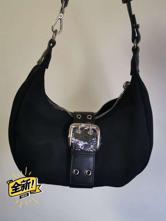 全新 15mins新月包腋下包秋季扣式马鞍包