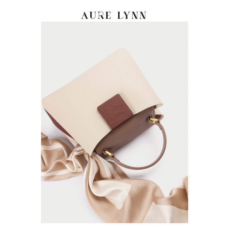 Aure Lynn 女士包