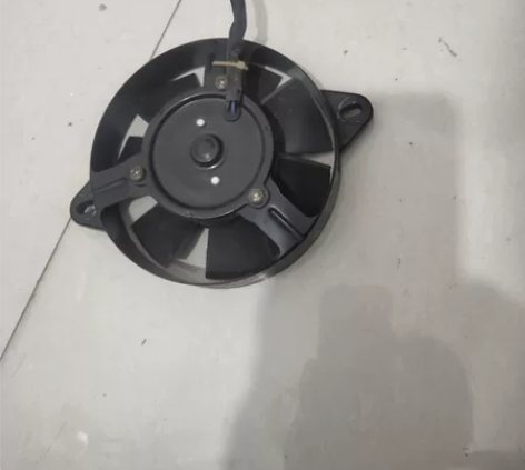 国产350双缸摩托车风扇，基本全新，超薄款...