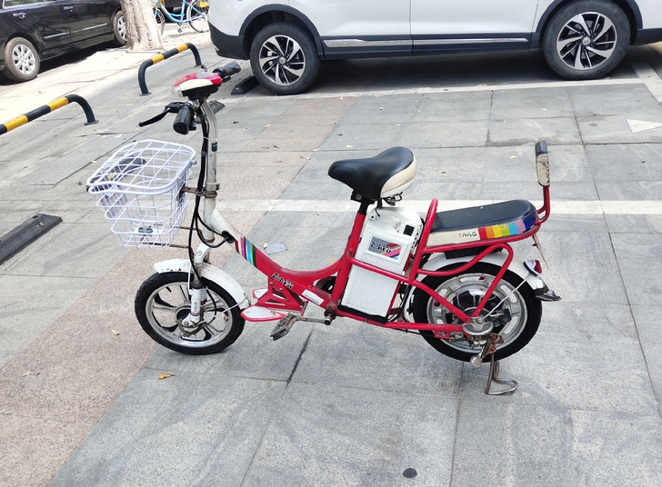 台铃新国标电动车，48V小电瓶车转让，车子...