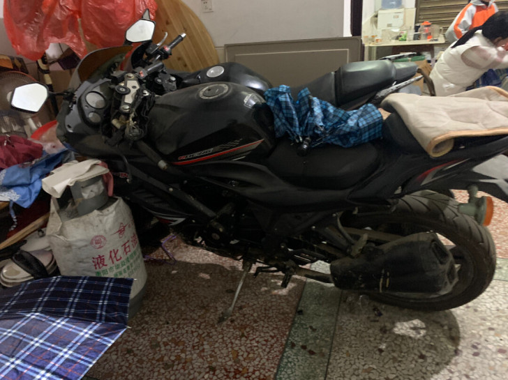 地平线200，1万公里，证丢了过不户，乡里...