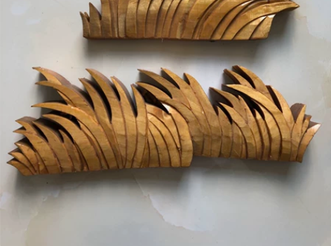 两块木雕草，手工雕刻，东北椴木材质，很多年...