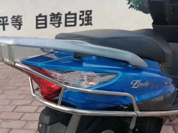 二手摩托车，踏板车，女装车精品豪爵灵迪，二...