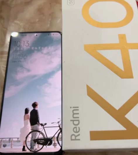 红米K40，12+256G，因买来就一直贴...