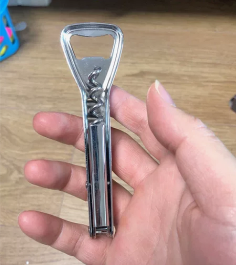 红酒起瓶器便宜甩卖，功能很多，可以开红酒，...
