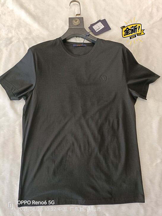 全新双丝光男士T恤M码L码XL码xXL码各...