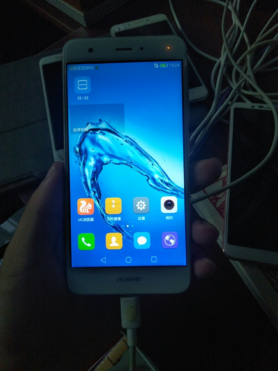 华为nova 4*64 自用机,成色保...