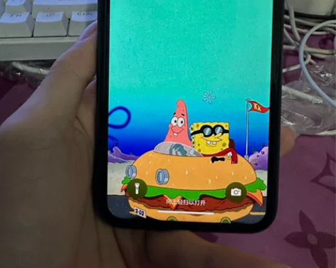 苹果11   黑色 64G，国行全网通，轻...