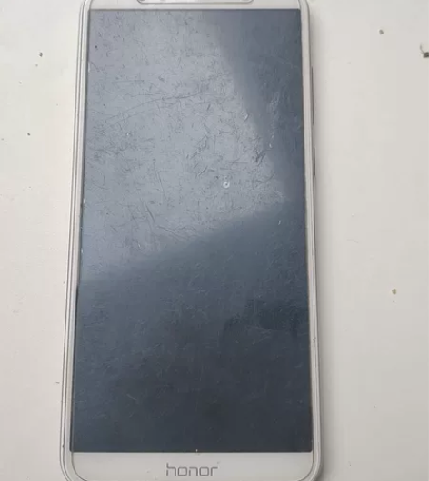荣耀手机死尸 感兴趣的话点“我想要”和我私...