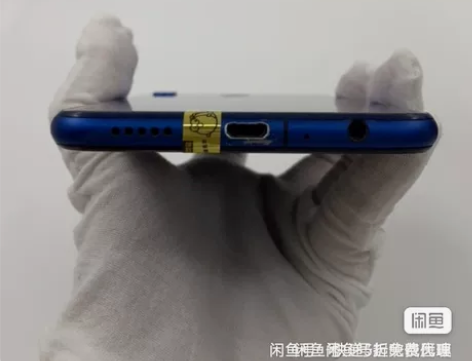 荣耀8x 4+64 精品手机一台95新 没...