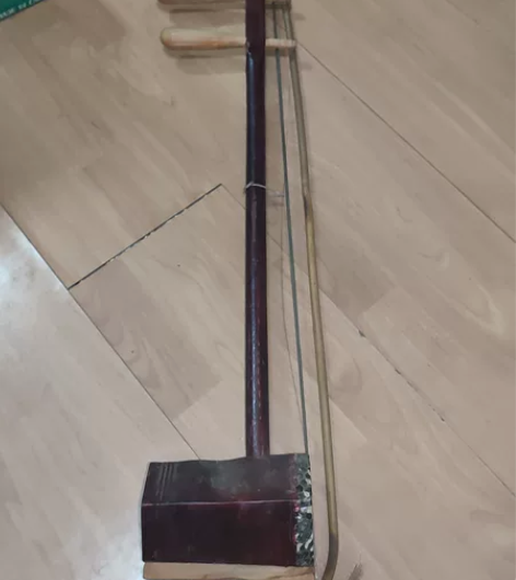 二胡 闲置物品，图片就是实物！处理100包...
