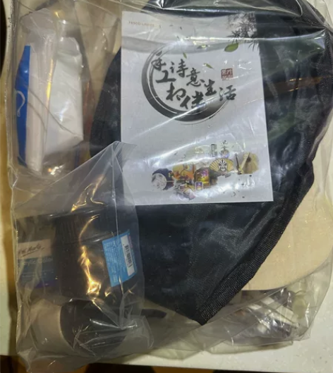 便宜出全新尤克里里，未拆封，如图[下] 感...