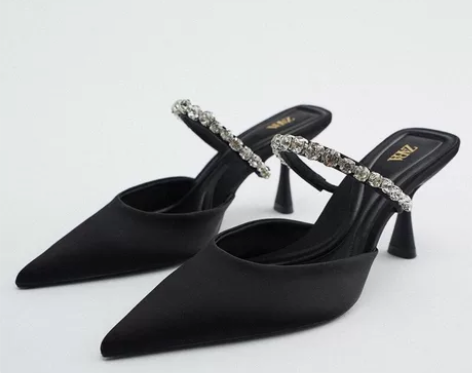 2022年春季新品女鞋黑色缎面亮饰高跟穆勒...