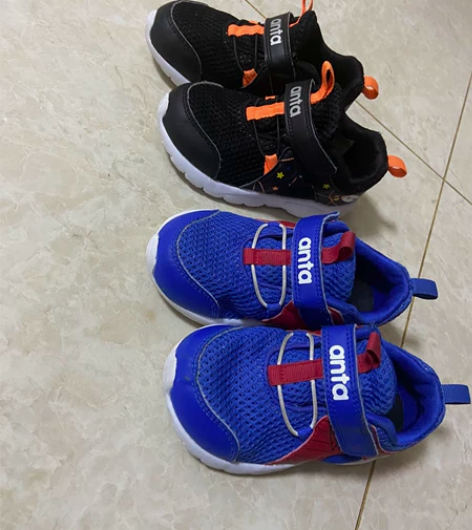 两双小安踏网眼鞋男童鞋 25码，8C，内长...