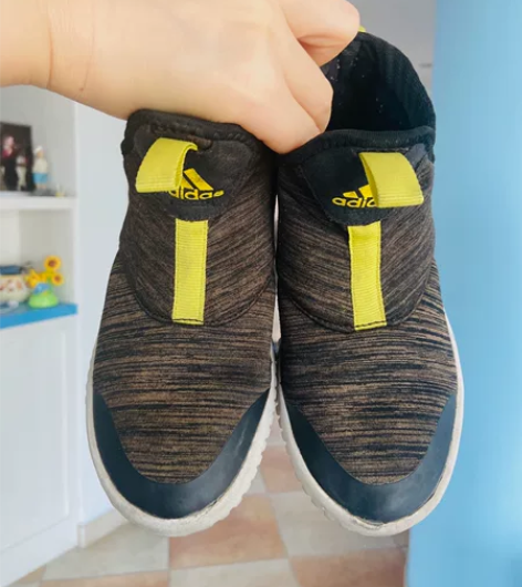 阿迪达斯adidas球鞋运动鞋33码Fil...