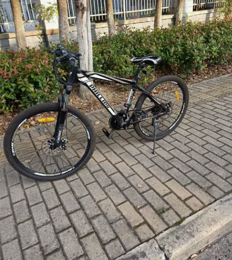 自行车，菲利普的。27速，前后快拆轮子。去...