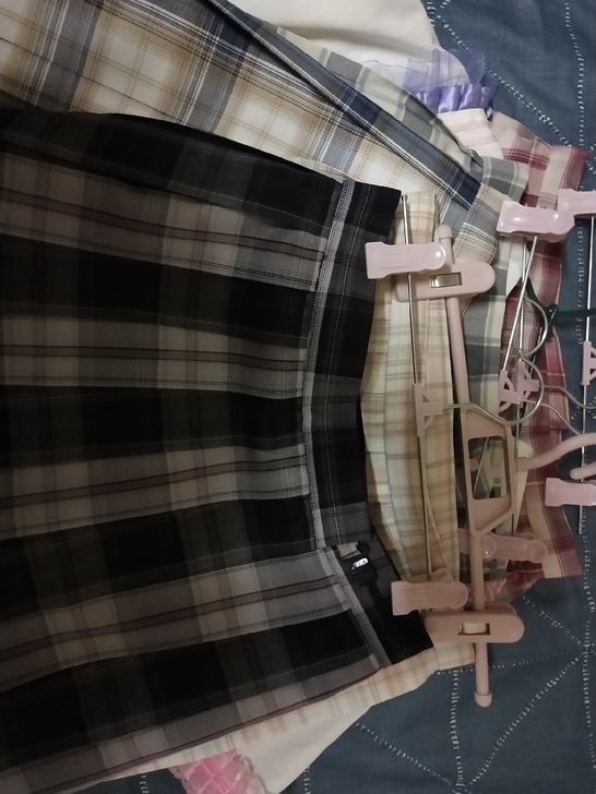 jk女孩看过来！【格裙贱卖内含一手作制服上...