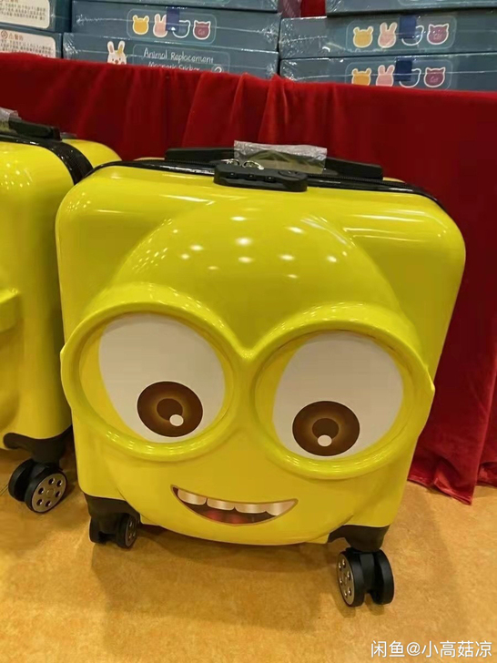 18寸行李箱 超级可爱的小黄人，不多了哈2...