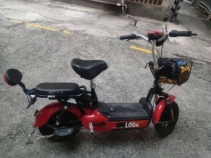 出二手小电车，油校附近，需要的私聊