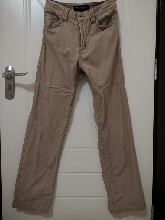 长胖了穿不了了。个人闲置正品二手美特斯邦威...