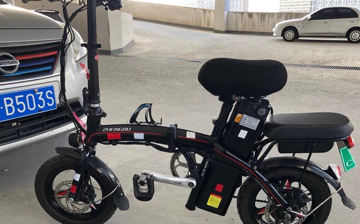 正步代驾车折叠电动车,最快可达38码纯电续...