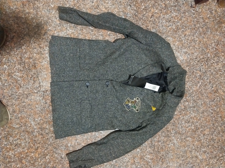 全新正品，哈利波特主题男士西装