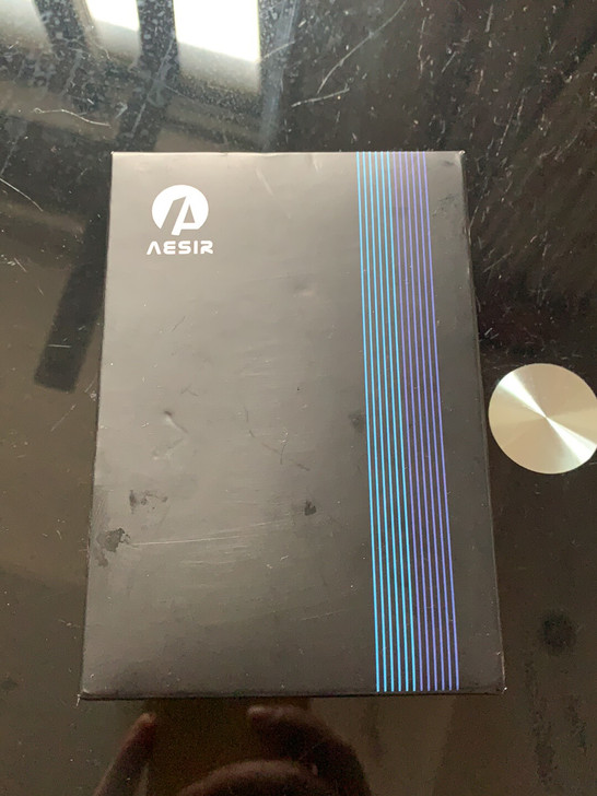 无线蓝牙耳机,仅拆开,不喜欢,给喜欢的朋友 无线蓝牙耳机,仅拆开,不喜欢,给喜欢的朋友