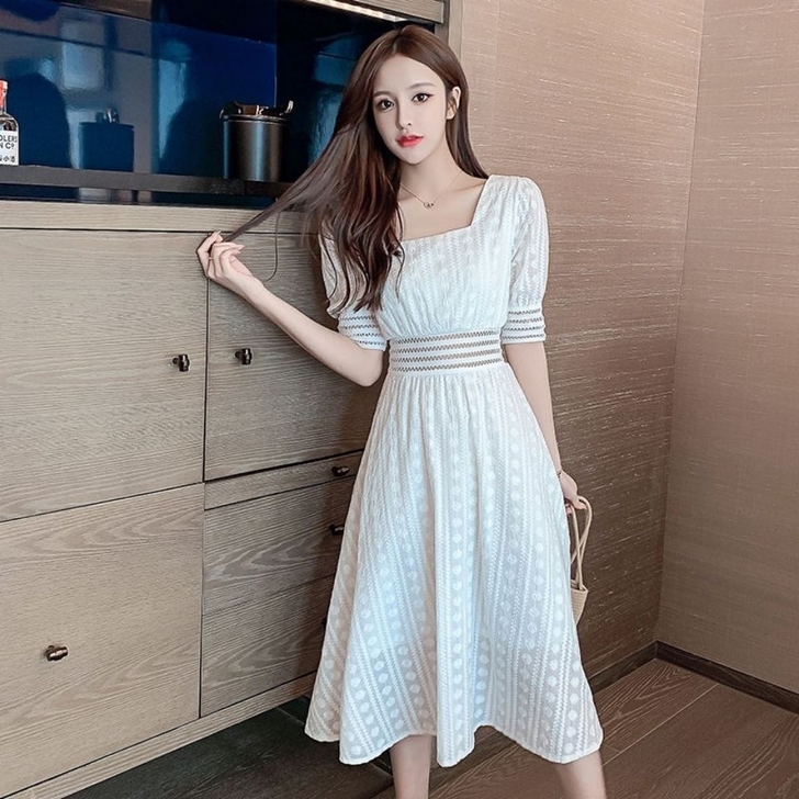 小清新新款法式连衣裙女夏长款棉麻花朵刺绣收...