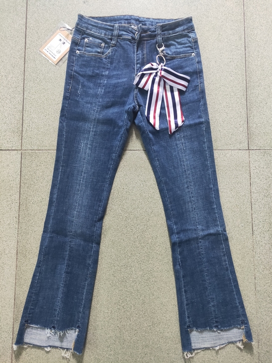 高弹喇叭裤，26到32码，喜欢的私聊码数下单