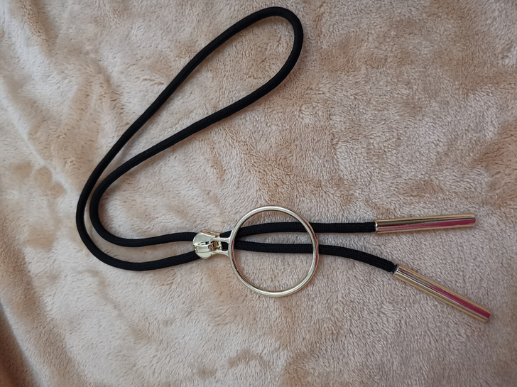 百搭项链，可以搭裙子、卫衣、针织毛衫等，风...