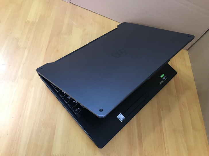 144Hz 华硕天选FA506 GTX16...