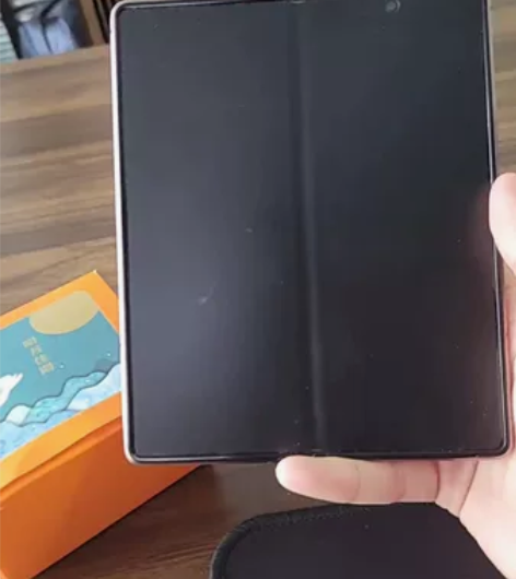 自用9新以上韩版三星fold2，12+25...