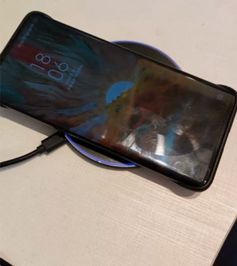 无线快充,10W快充手机无线充电器适用苹果...