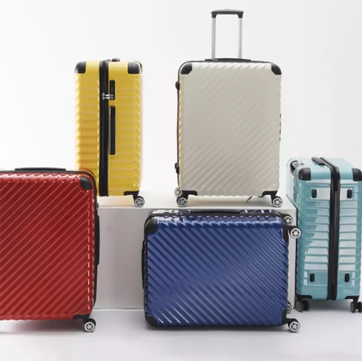 行李箱开学旅游必备