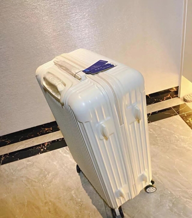 行李箱2021新款女学生韩版小清新万向轮拉...