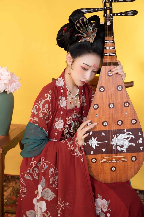 紫烟原创汉服 【国色】