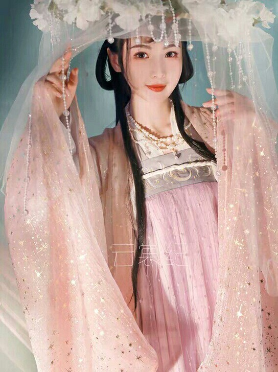 直出云裳纪律吕迢扬云月紫金xs全套