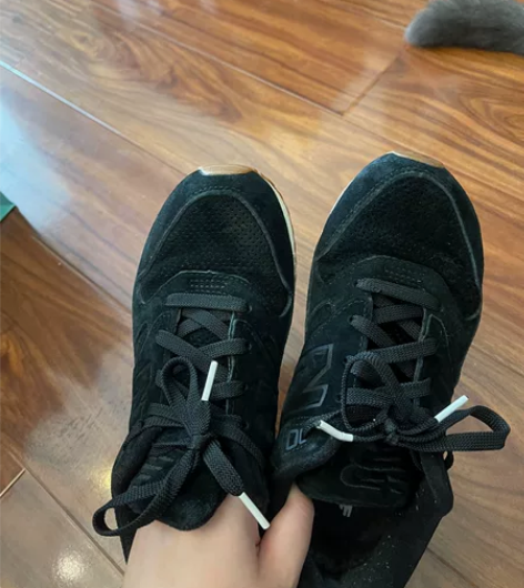 新百伦530，只穿过几次，没有洗过还算干净...