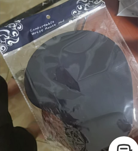 包邮亏本清仓全新鼠标垫护腕创意硅胶简约立体...