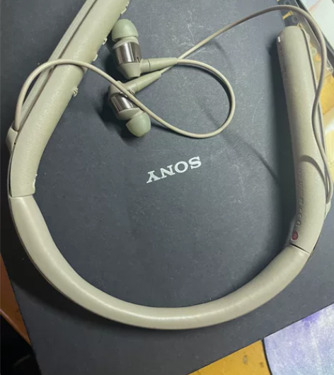 索尼耳机wl-1000x 换苹果生态了所以...