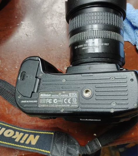 低价出售一台自用Nikon-D70S单反，...