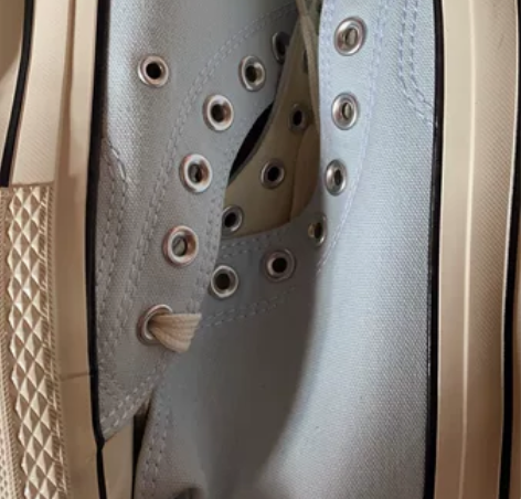 闲置二手匡威39码，女生高帮款帆布鞋，天蓝...