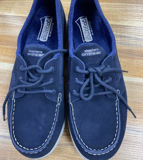 全新!斯凯奇乐福鞋!特别舒服的鞋子!鞋底很...