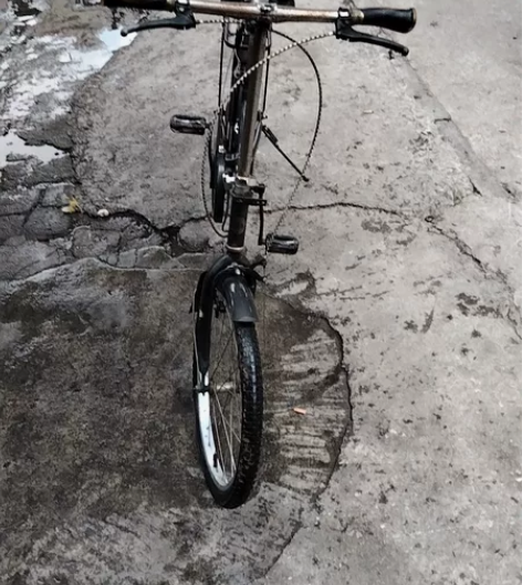 转让一部20寸打折叠的自行车。买回来不什么...