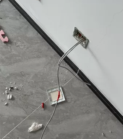 室内更换网线 暗管更换网线 感兴趣的话点“...