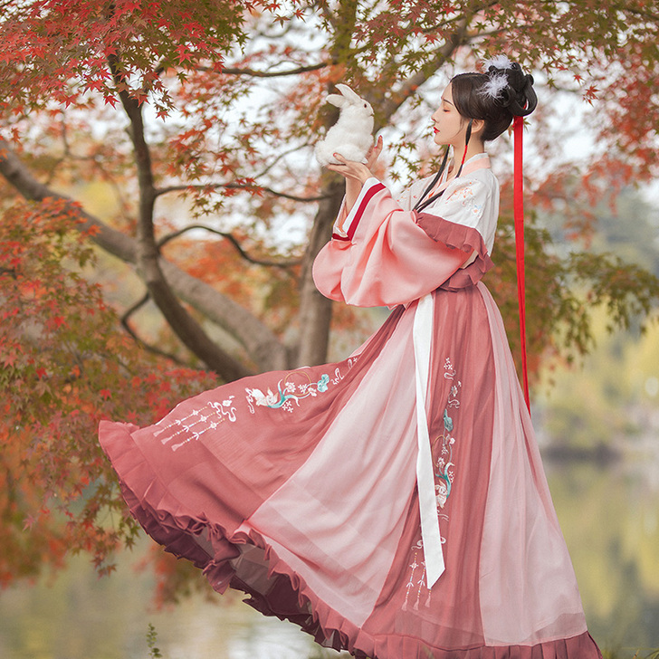 醉雨朵兔莲语汉服女正品原创中国风白菜晋制齐...