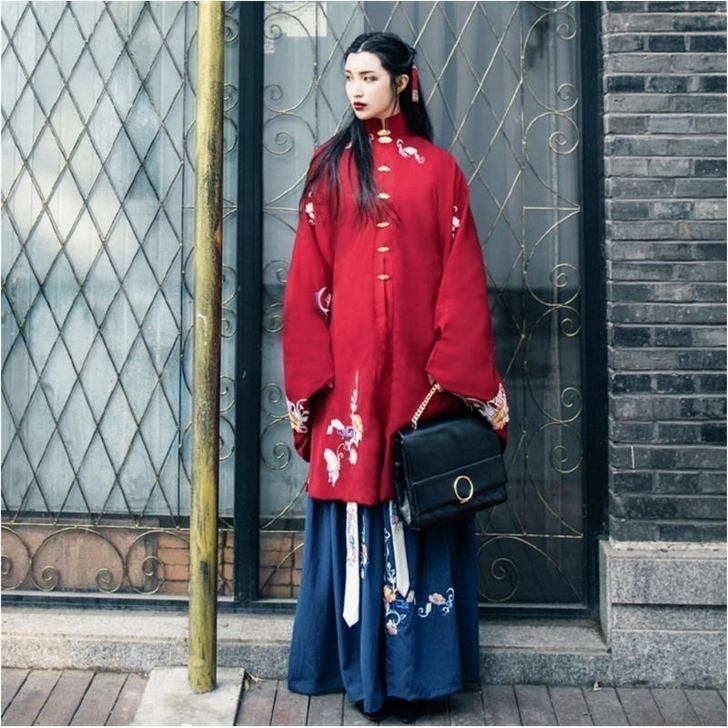店铺倒闭司南阁画屏明制立领对襟长袄秋冬汉服...