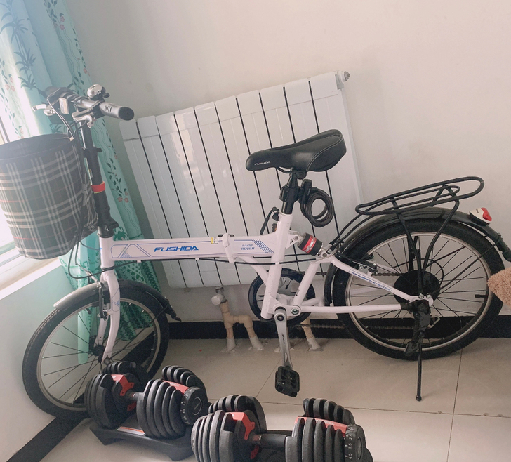 女生小孩骑比较合适哦！  折叠变速！ 实体...