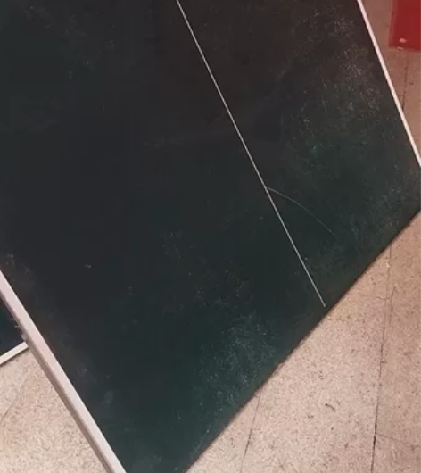 舒华乒乓球桌，由2块合成一块，每小块宽1....