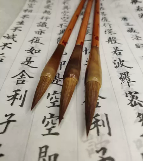 高级狼毫毛笔一套，亏本清货，原价几十一套，...